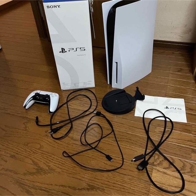 大人も着やすいシンプルファッション SONY 通常盤 PS5 - 家庭用ゲーム