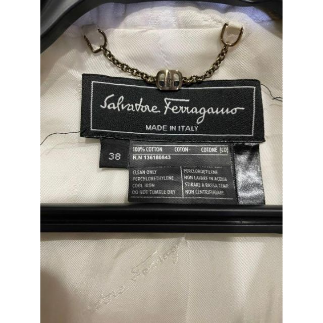 アウトレット【クリーニング済】フェラガモ JK Ferragamo オフホワイト 1