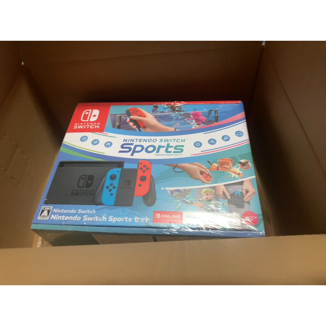 Nintendo Switch(ニンテンドースイッチ)の新品未使用　Nintendo Switch Sports セット エンタメ/ホビーのゲームソフト/ゲーム機本体(家庭用ゲーム機本体)の商品写真