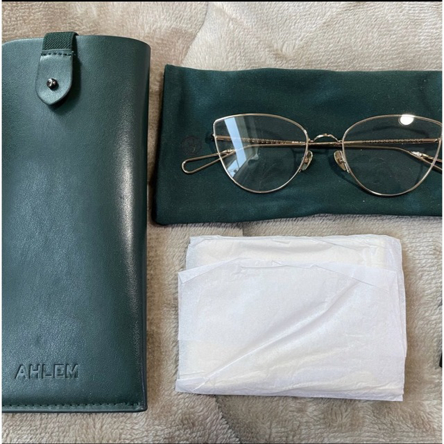 Oliver Peoples(オリバーピープルズ)のAHLEM Place Mireille Champagne レディースのファッション小物(サングラス/メガネ)の商品写真