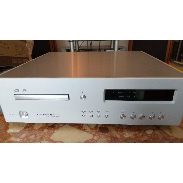 LUXMAN D-10X ブラスターホワイト(SACD CDプレーヤー){大型LUX