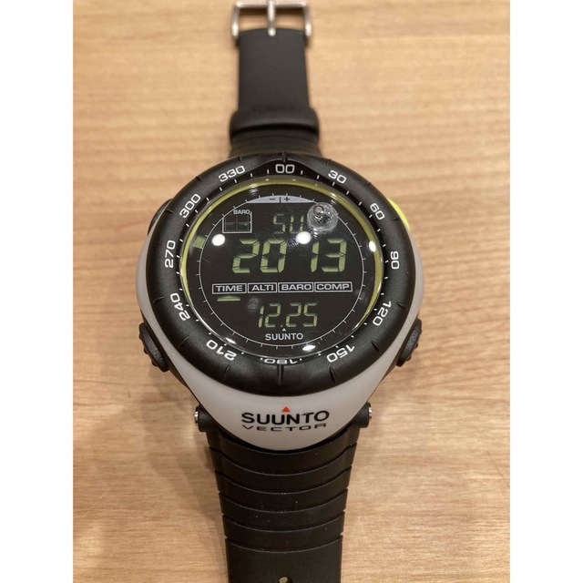SUUNTO VECTOR グレーライム スント ベクター コア レガッタ