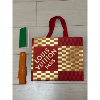 ルイヴィトン(LOUIS VUITTON)のリキ様専用　ルイ　ヴィトン　限定紙袋　リボン、メッセージカード付(ショップ袋)