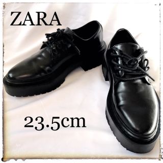 ザラ(ZARA)の【美品】ZARA ザラ 厚底　トラックソール　ローファー 23.5cm(ローファー/革靴)