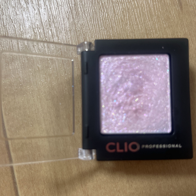 CLIO(クリオ)のクリオ　CLIOプロシンングルシャドウ コスメ/美容のベースメイク/化粧品(アイシャドウ)の商品写真