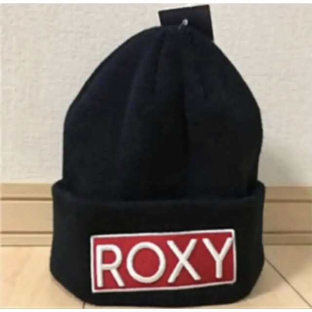 Roxy(ロキシー)の送料無料 新品 ROXY アップリケロゴ ビーニー GO OUT BEANIE レディースの帽子(ニット帽/ビーニー)の商品写真