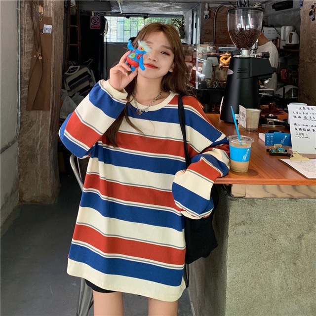 ゆったり ビッグシルエット ボーダー Tシャツ ロンT トップス 韓国 レディースのトップス(Tシャツ(長袖/七分))の商品写真