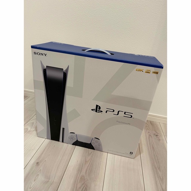 PlayStation(プレイステーション)の新品・未開封☆ PS5 本体 プレイステーション5  CFI-1200A01 エンタメ/ホビーのゲームソフト/ゲーム機本体(家庭用ゲーム機本体)の商品写真