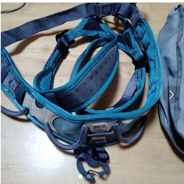 PETZL★良品　ペツル　ハーネス　ボルダリング　女性　クライミング