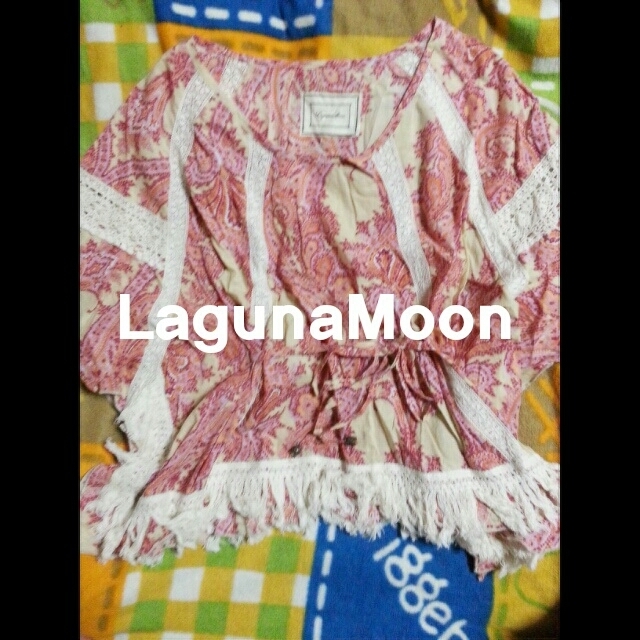 LagunaMoon(ラグナムーン)の梨花着用*ペイズリーチュニック レディースのトップス(カットソー(半袖/袖なし))の商品写真