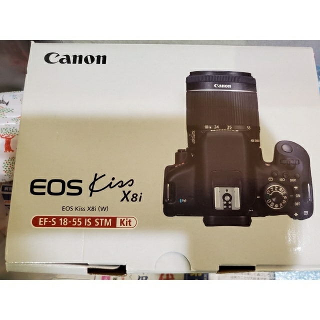 Eos kiss x8iレンズ2個セット