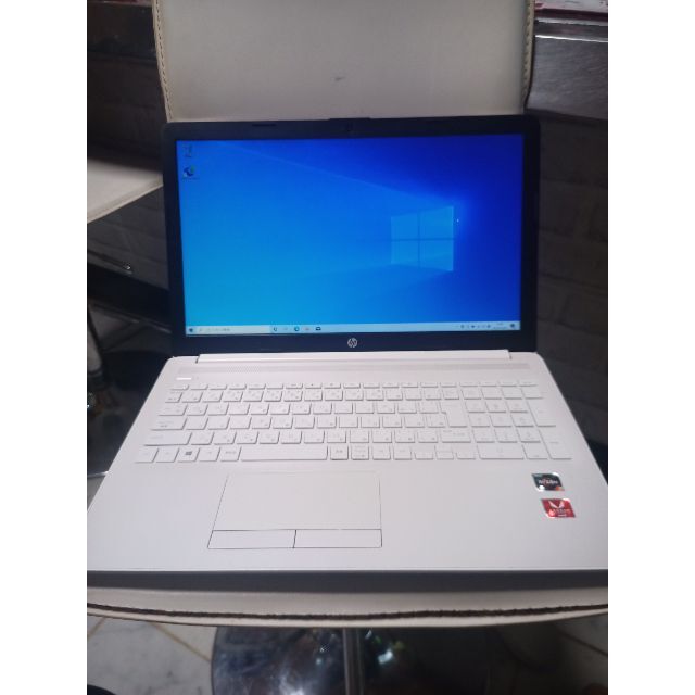 ランキング総合1位 HP Laptop 15-db1050AU Ryzen3 SSD256GB