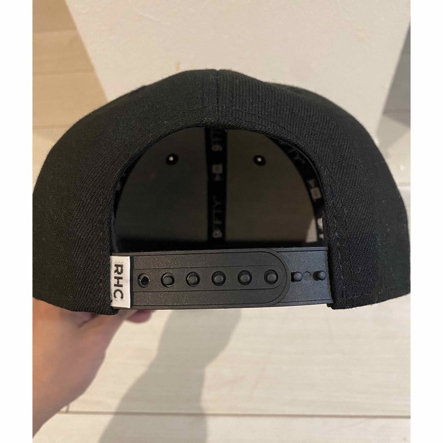 Ron Herman(ロンハーマン)のRon Herman New era   R cap 9fifty メンズの帽子(キャップ)の商品写真