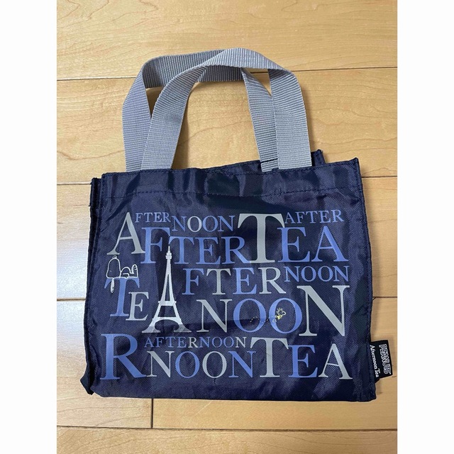 AfternoonTea(アフタヌーンティー)のアフタヌーンティー　ランチバッグ　エコバッグ　スヌーピー　ネイビー レディースのバッグ(エコバッグ)の商品写真