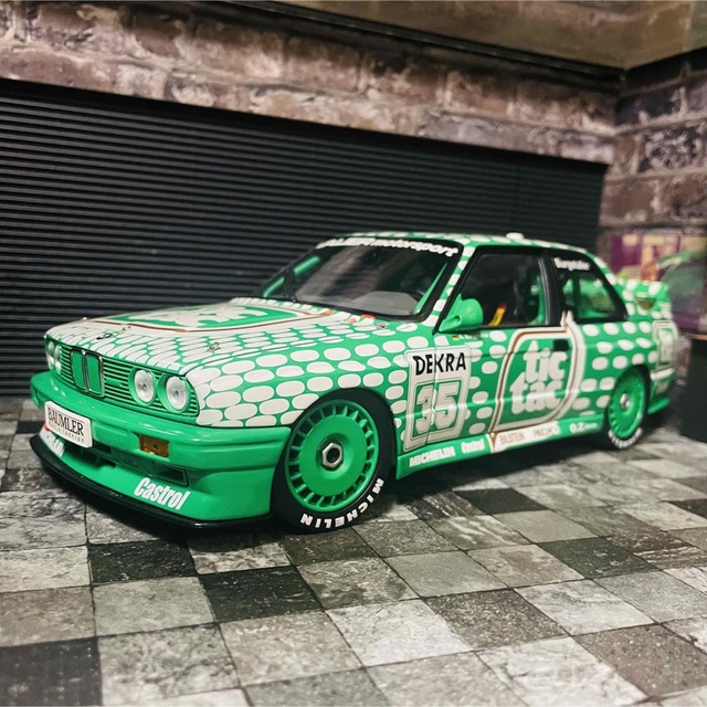 1/18 PMA BMW M3 (E30) \