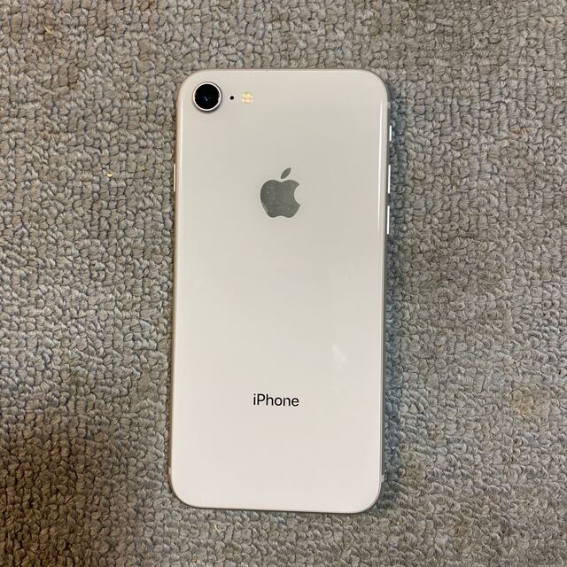 2024経典】 iPhone8 シルバー SIMフリー 64G -スマートフォン本体