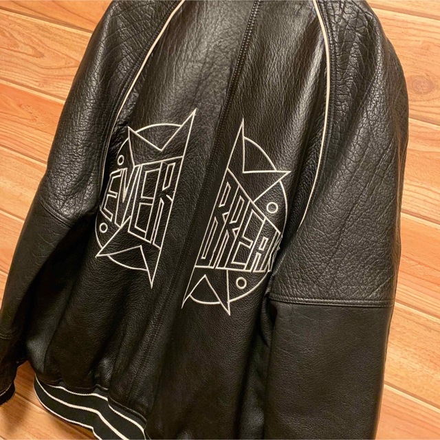ZARA - ZARA スタジャン 本革 水牛 黒の通販 by ピカソ's shop ZARA - ZARA スタジャン 本革 水牛 黒の通販 by ピカソ's shop