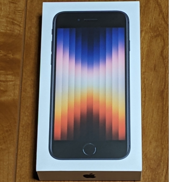 iPhone代表カラーアップル iPhoneSE 第3世代 64GB ミッドナイト au