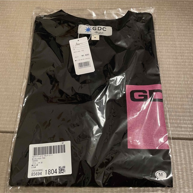 GDC(ジーディーシー)のGDC　Tシャツ メンズのトップス(Tシャツ/カットソー(半袖/袖なし))の商品写真