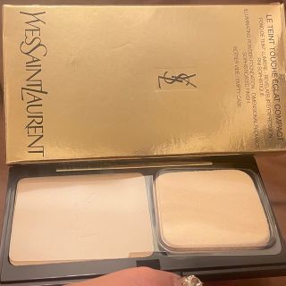 イヴサンローランボーテ(Yves Saint Laurent Beaute)の新品未使用　サンローラン　ファンデ(ケース付き)(ファンデーション)