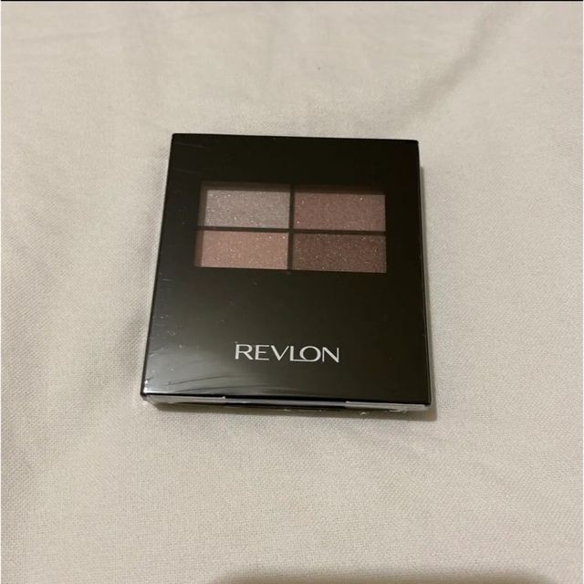 REVLON(レブロン)のレブロン アイグロー シャドウ クワッド N002 コスメ/美容のベースメイク/化粧品(アイシャドウ)の商品写真