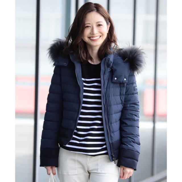 新品 国内正規品 タトラス 10万 03 M L ネイビー ダウン ヴァレナ