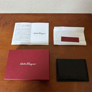 サルヴァトーレフェラガモ(Salvatore Ferragamo)のサルヴァトーレ　フェラガモ　Salvatore Ferragamo カードケース(名刺入れ/定期入れ)