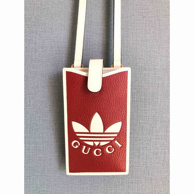 GUCCI adidas スマートフォンケース | フリマアプリ ラクマ