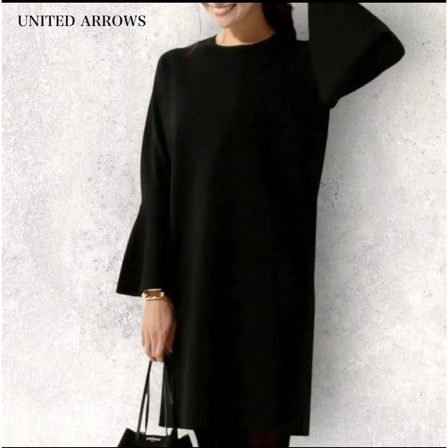 UNITED ARROWS(ユナイテッドアローズ)のUNITED ARROWS ニットワンピース　フレア レディースのワンピース(ひざ丈ワンピース)の商品写真