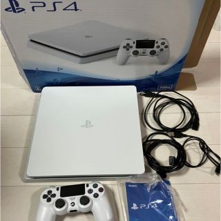 プレイステーション4(PlayStation4)のPS4 500MB 本体 中古　CUH-2200A バイオハザードソフト3本付　(家庭用ゲーム機本体)