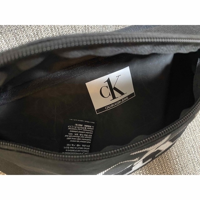 Calvin Klein(カルバンクライン)のCalvinKlein ボディバッグ 美品 格安 メンズのバッグ(ボディーバッグ)の商品写真