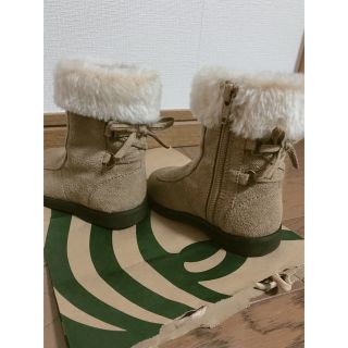 BeBe - べべ　ムートンブーツ　リボン　ugg 13.5 13.5cm