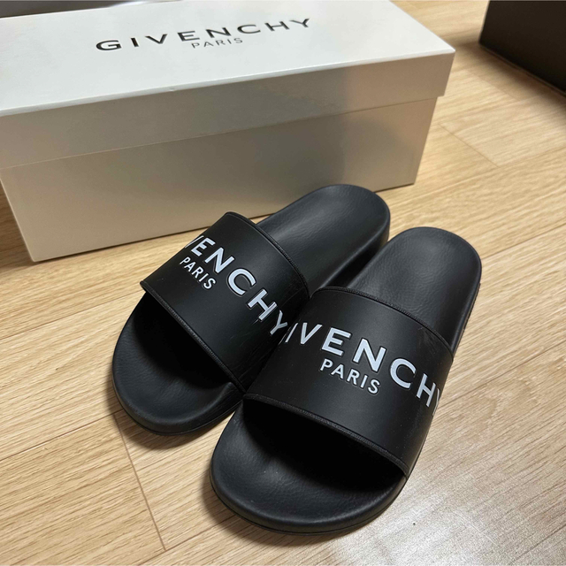 GIVENCHY ジバンシー フラット シャワー サンダル シューズ  靴　美品