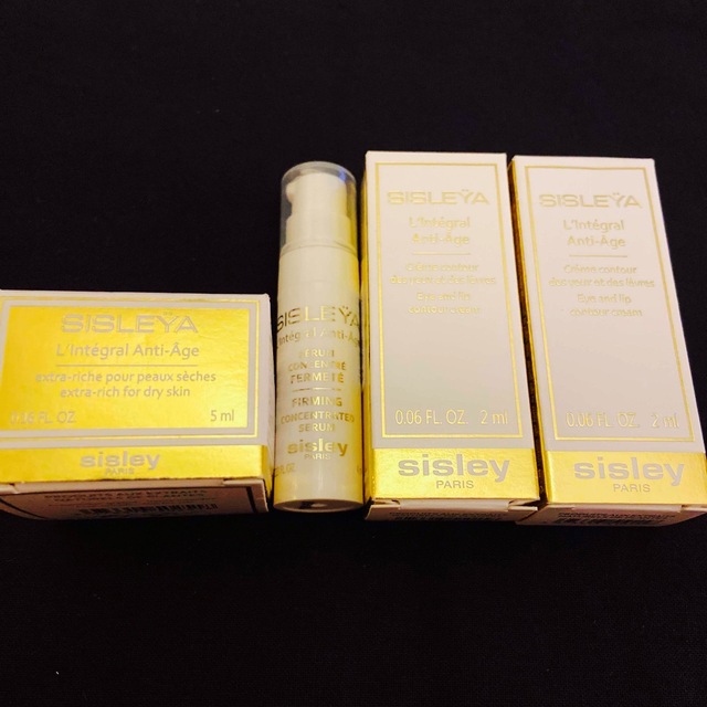 Sisley(シスレー)のシスレイヤ　インテグラルセット　シスレー コスメ/美容のスキンケア/基礎化粧品(フェイスクリーム)の商品写真