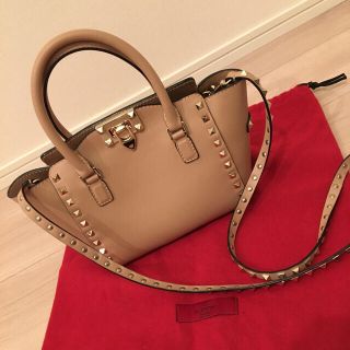 Valentino ヴァレンティノ　  ロックスタッズ  バッグ