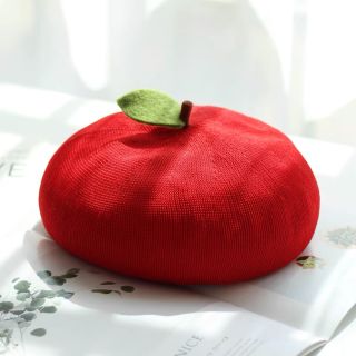 ベレー帽　りんご　アップル　赤　フルーツ　大人用　レディース　ヘタ付き　可愛い(ハンチング/ベレー帽)