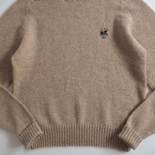 Ralph Lauren(ラルフローレン)のラルフローレン　ウール１００％　ニット　セーター　ポロベア　ベージュ　美品 メンズのトップス(ニット/セーター)の商品写真