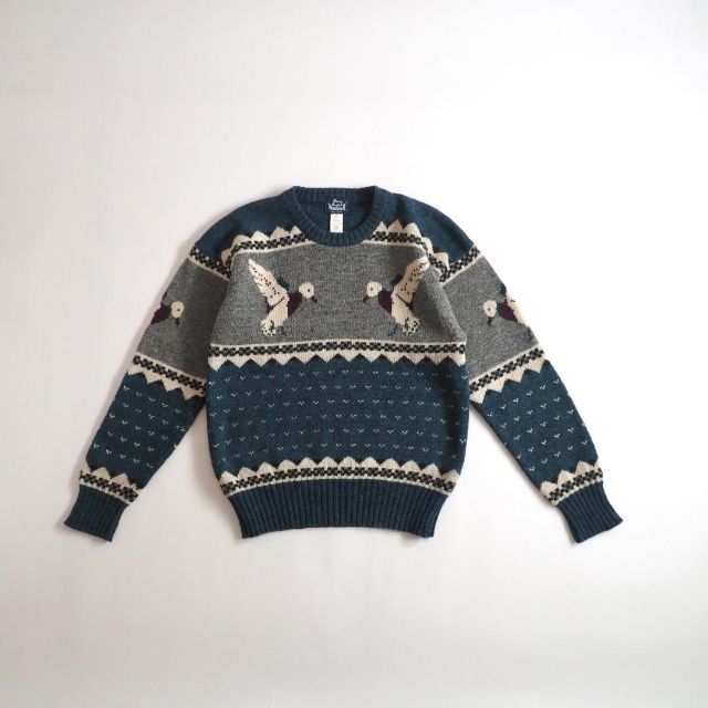 WOOLRICH(ウールリッチ)のウールリッチ　ウール１００％　ニット　セーター　動物柄　北欧柄　美品 メンズのトップス(ニット/セーター)の商品写真