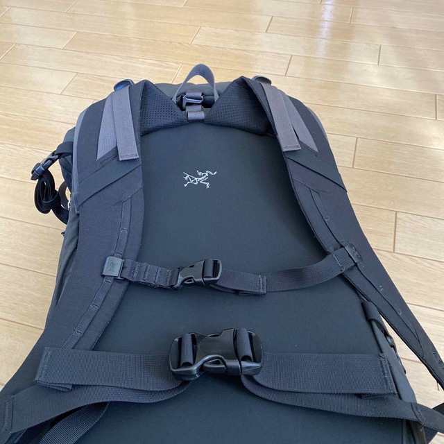 ARC'TERYX(アークテリクス)のARC'TERYX　アークテリクス  KHAMSKI 38 バックカントリー メンズのバッグ(バッグパック/リュック)の商品写真