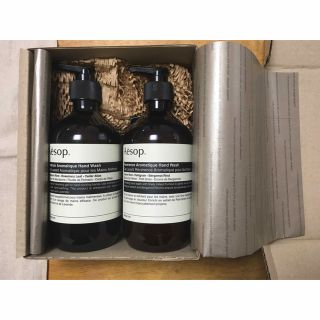 イソップ(Aesop)のイソップ Aesop ハンドソープ2本セット　箱、巾着付き(ボディソープ/石鹸)