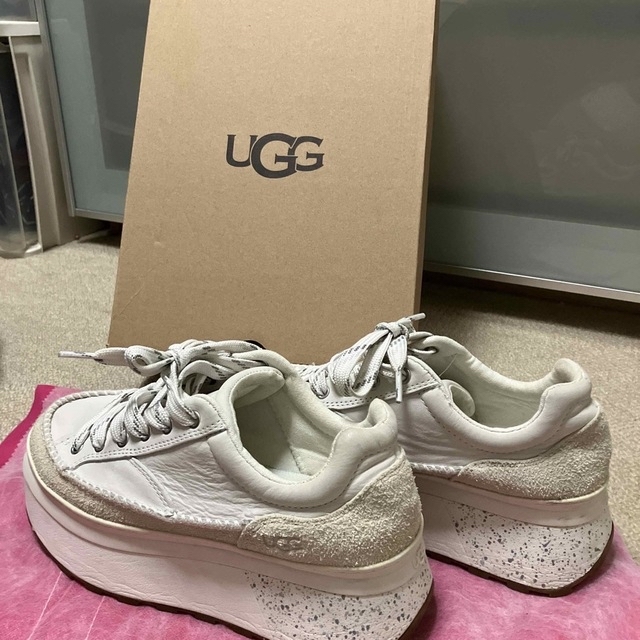 UGG Marin lace 厚底スニーカー✨ 世界的に www.gold-and-wood.com