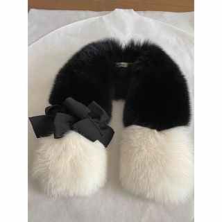 René(マフラー/ショール)のフリマアイテム一覧 René(マフラー/ショール)のフリマアイテム一覧