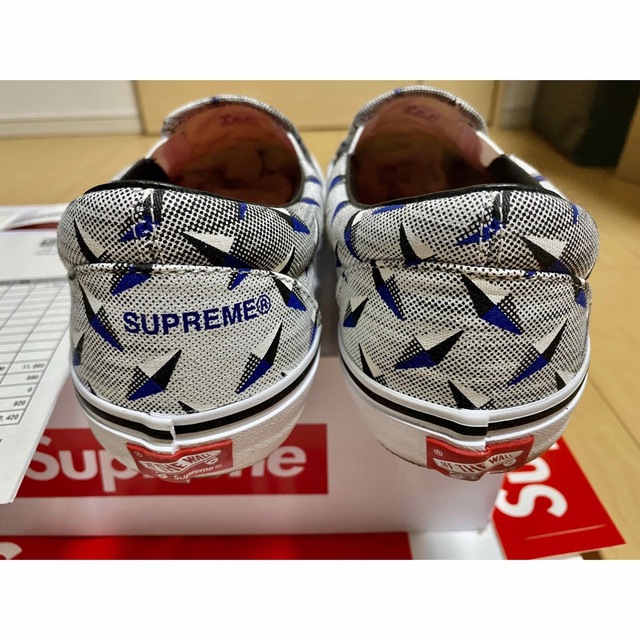 Supreme(シュプリーム)のSupreme VANS スリッポン White 27.5cm US9.5 メンズの靴/シューズ(スニーカー)の商品写真