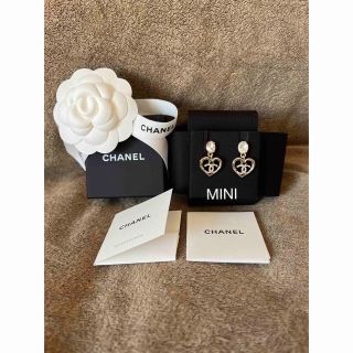 シャネル(CHANEL)の 新品 未使用 シャネル CHANEL ピアス 23C ハート ココマーク(ピアス)