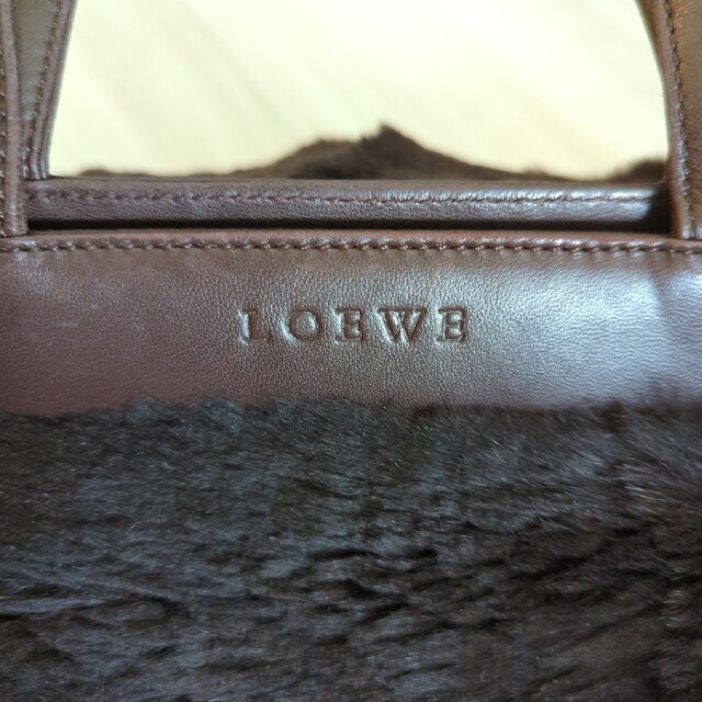 LOEWE(ロエベ)のLOEWE　ファーバッグ レディースのバッグ(ハンドバッグ)の商品写真