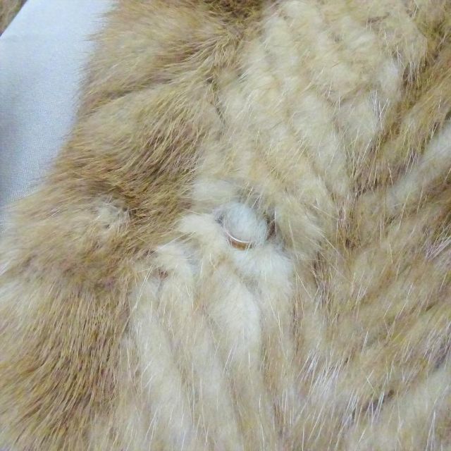 高級ミンク毛皮コート リアルファー ハーフコート 13号 XL レディースのジャケット/アウター(毛皮/ファーコート)の商品写真