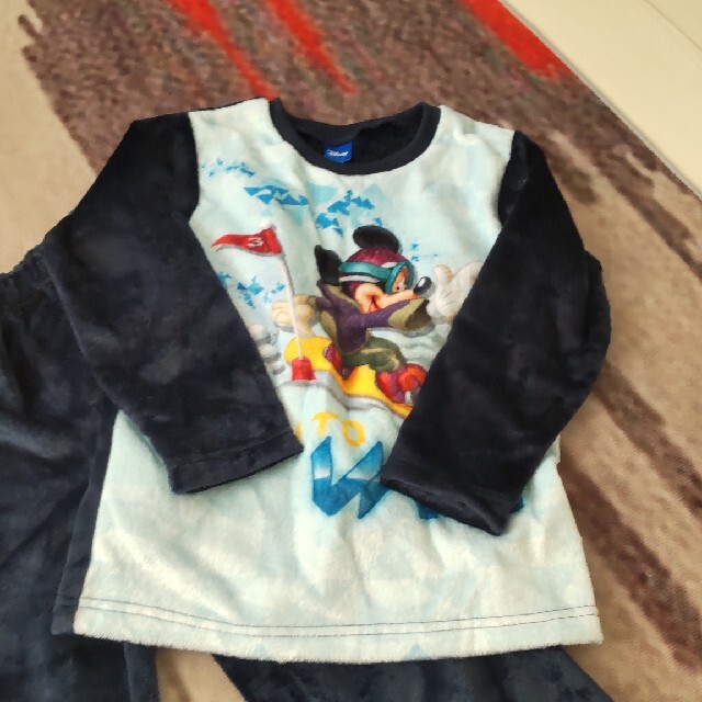 パジャマ　部屋着 キッズ/ベビー/マタニティのキッズ服男の子用(90cm~)(パジャマ)の商品写真