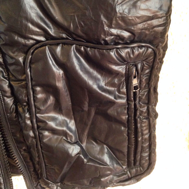 YEVS(イーブス)のYEVS 軽量ダウンジャケット 黒 レディースのジャケット/アウター(ダウンジャケット)の商品写真