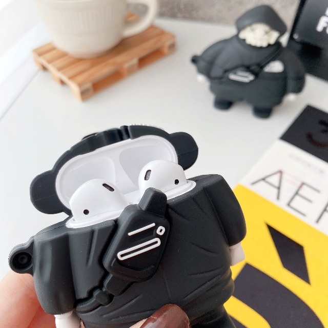 ドクロ ストリート フィギュア風 AirPods ケース Pro 第3世代 あり スマホ/家電/カメラのスマホアクセサリー(Androidケース)の商品写真