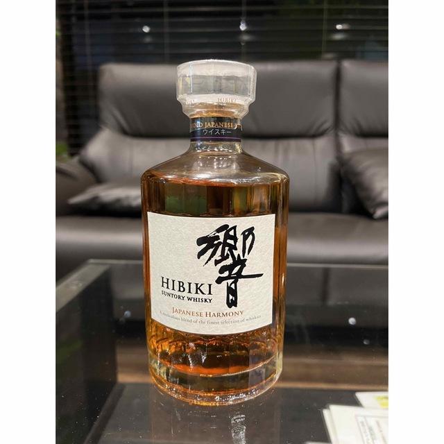 サントリー 響 JAPANESE HARMONY ウイスキー 日本 700ml 最高級 4800円